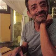 Insegnante madre lingua inglese Nonché conoscenza del territorio Ideale per persone che anno bisogno di inserirsi in UK